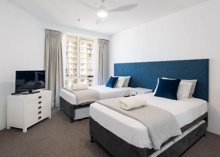 Allunga Stunning Beach Side Apartment